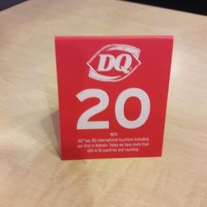 Meet your Posher, Monica